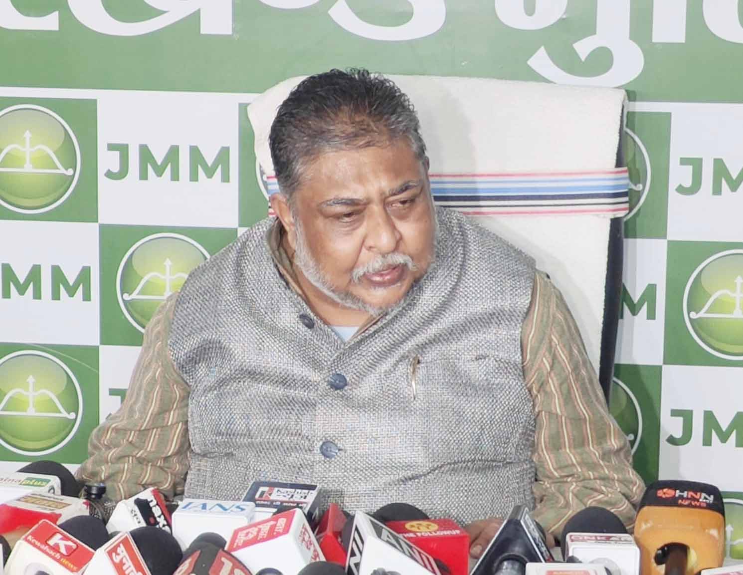 कांग्रेस-भाजपा पर सांप्रदायिक प्रचार का आरोप, JMM ने EC से हस्तक्षेप की मांग की