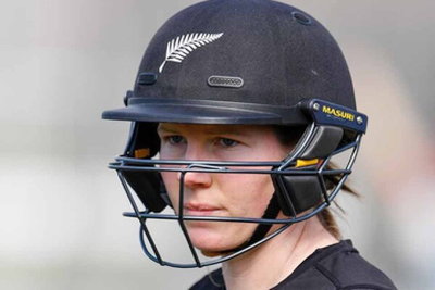 न्यूजीलैंड महिला टीम को झटका, बल्लेबाज लॉरेन डाउन ने लिया संन्यास