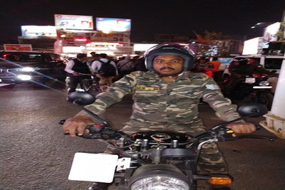 नगर निकाय चुनाव को लेकर एक्शन मोड में रांची पुलिस, फिरायालाल चौक पर फ्लैग मार्च