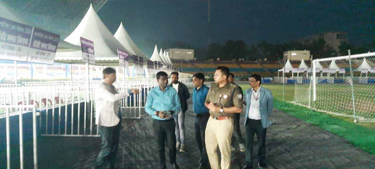 रांची डीसी ने डिस्पैच सेंटर का किया निरीक्षण