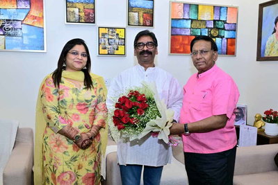 CM हेमंत को मणिपाल टाटा मेडिकल कॉलेज के कार्यक्रम का मिला निमंत्रण