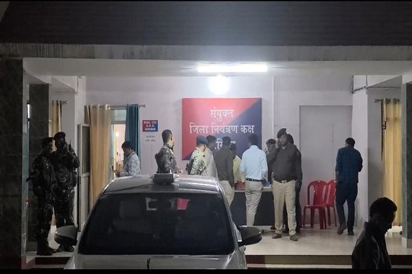 गिरिडीह: गोलीबारी कांड के बाद IG व DIG का पहरा, वोटिंग के दौरान हुई थी हिंसा