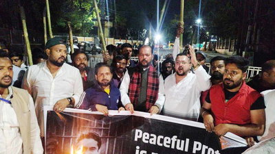 राष्ट्रीय युवा कांग्रेस अध्यक्ष की गिरफ्तारी के विरोध में रांची में मशाल जुलूस