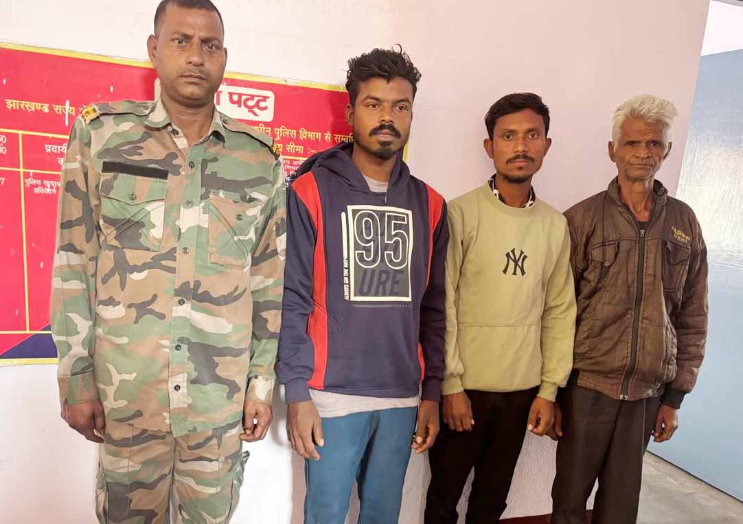 धनबाद: बच्चा चोरी के शक में 2 लोगों के साथ मारपीट, 3 गिरफ्तार