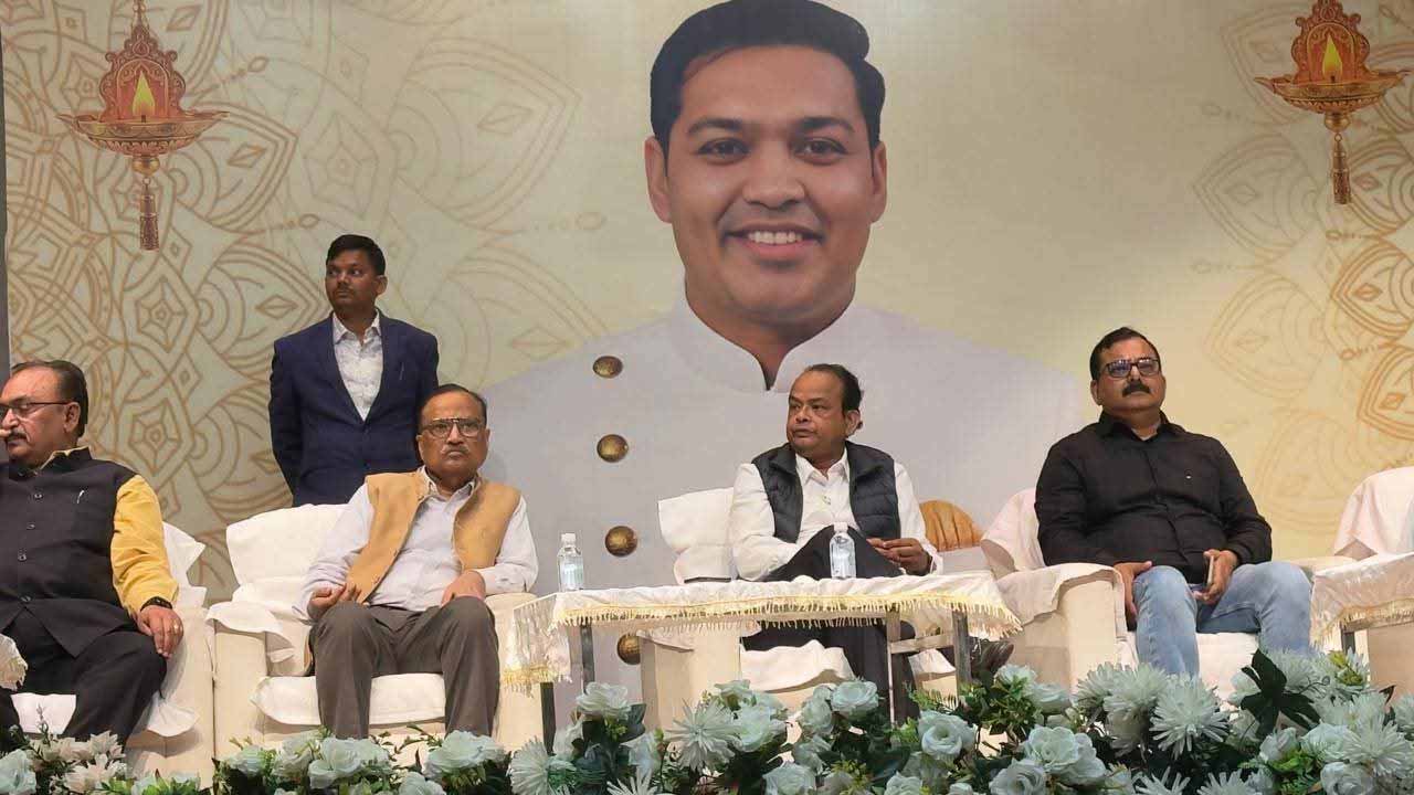 रांची सदर अस्पताल में डॉ विकास गुप्ता को श्रद्धांजलि, स्वास्थ्य मंत्री हुए भावुक