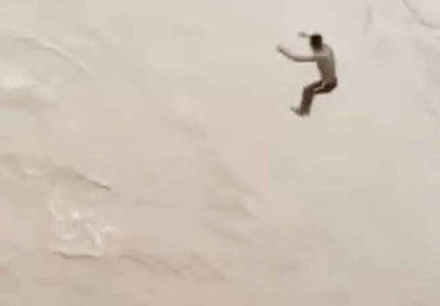 गुमला: प्रेमिका से विवाद के बाद युवक ने नदी में लगाई छलांग