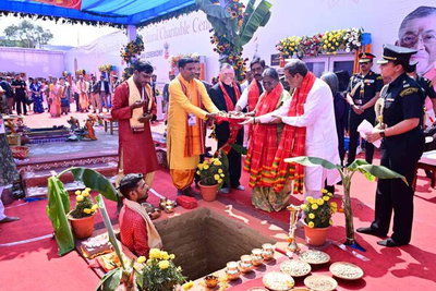राष्ट्रपति ने जमशेदपुर में श्री जगन्नाथ आध्यात्मिक केंद्र की रखी आधारशिला