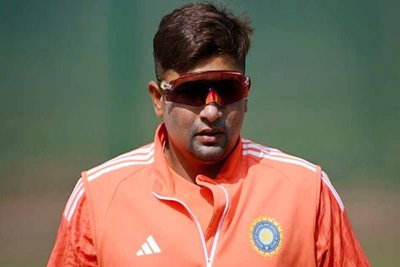 रणजी ट्रॉफी क्वार्टर फाइनल से पहले मुंबई को झटका, सरफराज खान अस्पताल में भर्ती