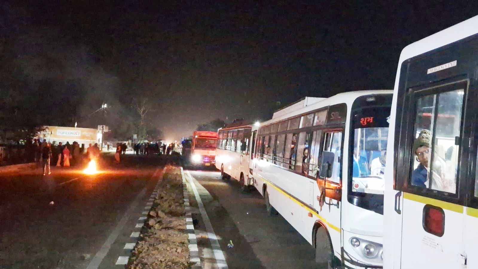 रांची : सड़क दुर्घटना में ग्राम प्रधान जौरा उरांव की मौत, ग्रामीणों ने की सड़क जाम