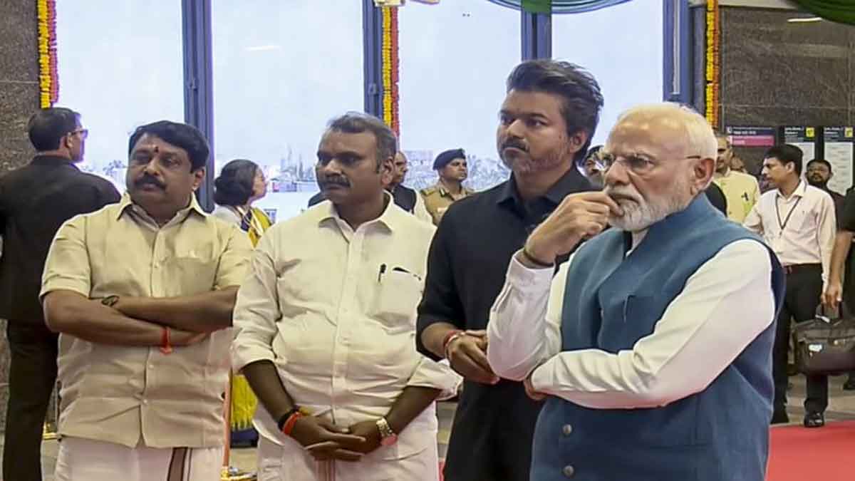 PM Modi, CM Vijay.