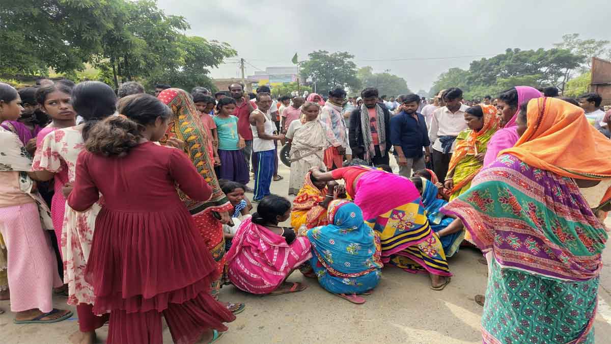 Bokaro,Trailer loses control