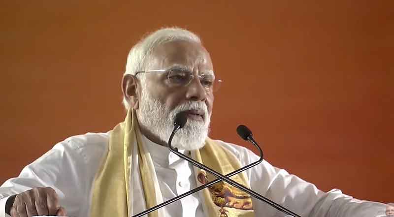 मोदी ने कहा, खाड़ी देशों में भारतीयों की सुरक्षा में जुटी सरकार, कांग्रेस जंग में राजनीति ढूंढ़ रही