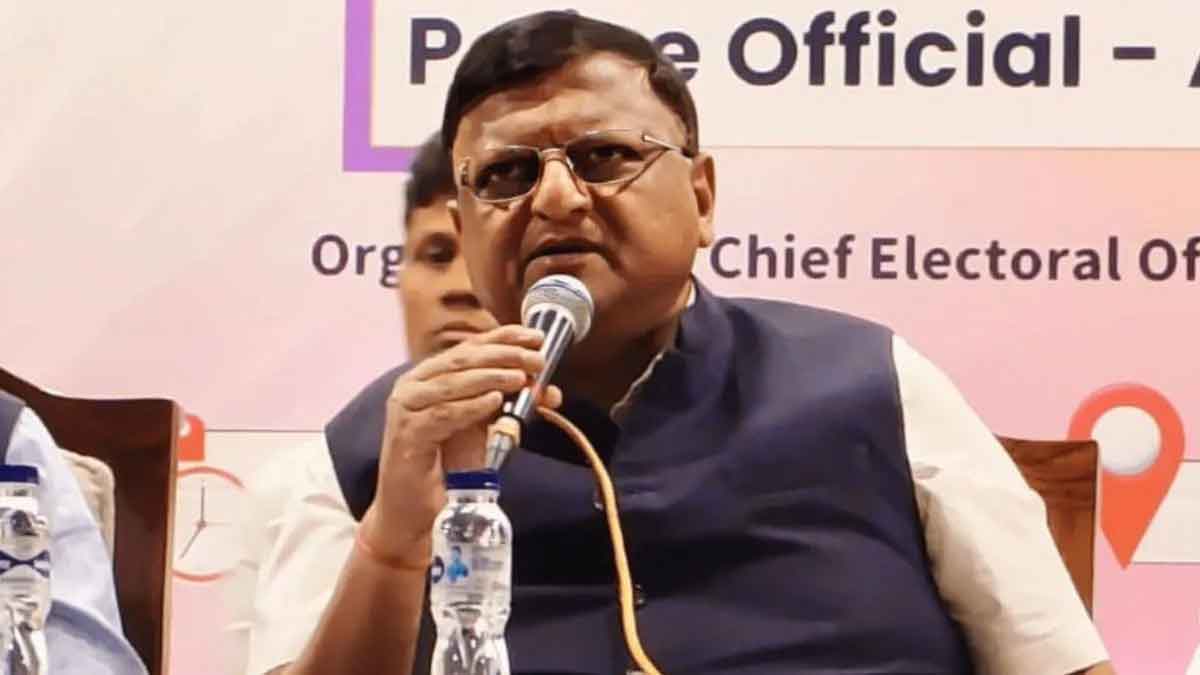 पश्चिम बंगाल के CEC रहे मनोज अग्रवाल राज्य के नये मुख्य सचिव बने, मंत्रियों के बीच विभाग बंटे