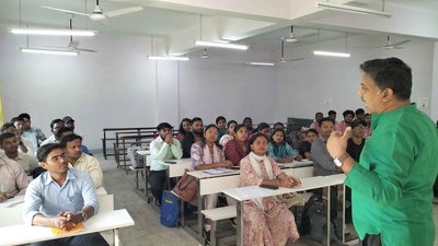 रांची विवि के नागपुरी विभाग में  शोध की दिशा पर मंथन, विशेषज्ञ ने दिये सफल रिसर्च के सूत्र