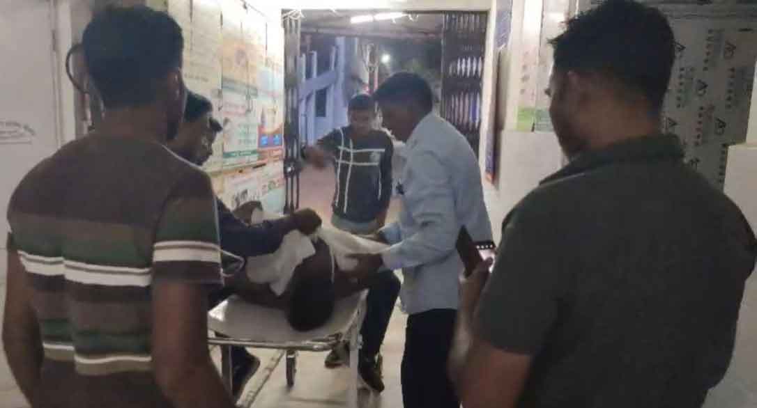 गिरिडीह :  एक्सीडेंट के बाद नशे में कार सवार युवकों ने पिस्टल लहराई, पुलिस ने पीछा कर दो को दबोचा, दो फरार