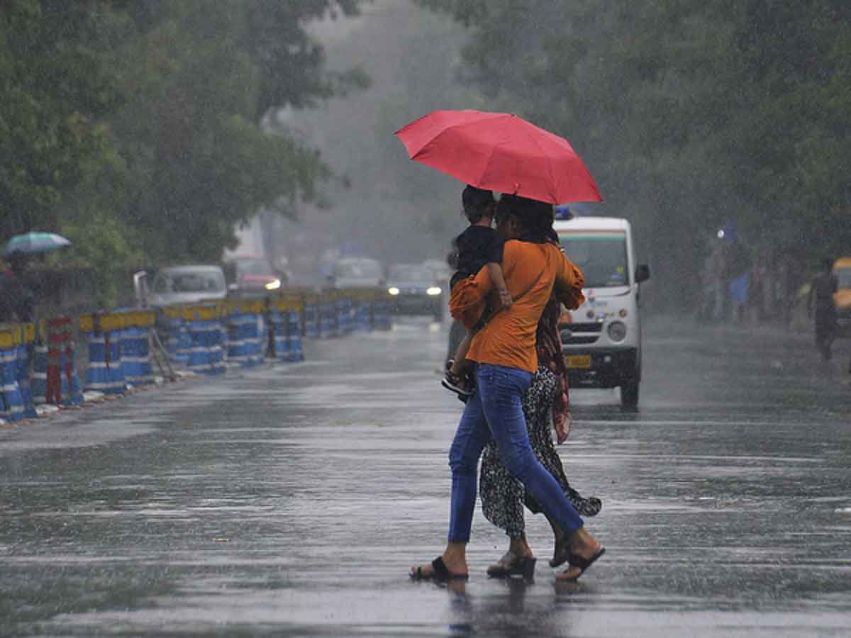 झारखंड में तीन दिन मौसम रहेगा सक्रिय, कई जिलों में भारी बारिश और वज्रपात की चेतावनी