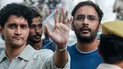 दिल्ली  पुलिस ने  जंतर-मंतर  से CJP नेता सौरव दास और आशुतोष रांका को हिरासत में लिया