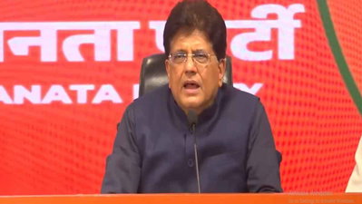 भाजपा ने राहुल को याद दिलाया, कांग्रेस के कार्यकाल में CEC राज्यपाल बने, मंत्री बने, पद्म विभूषण मिला