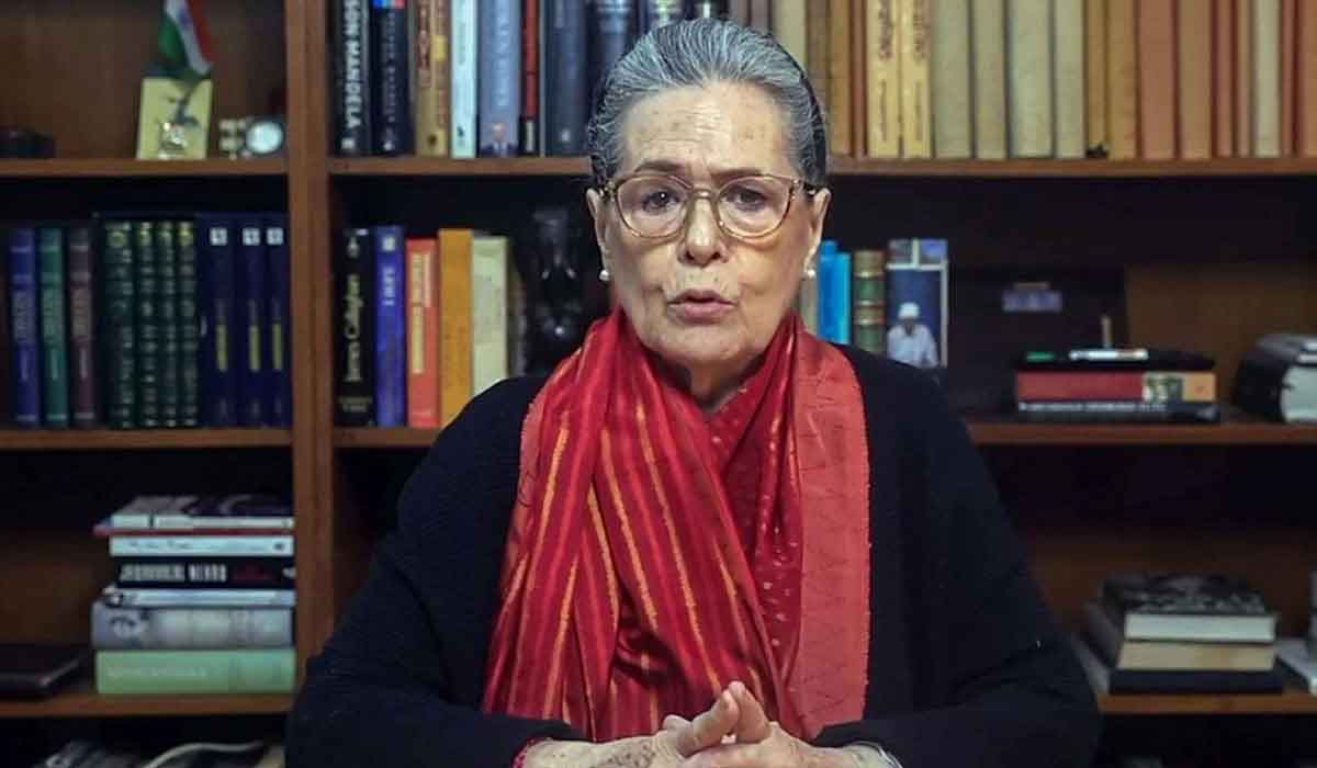 विशेष सत्र 16 से : सोनिया गांधी ने लेख लिखा, मोदी सरकार का असली मुद्दा परिसीमन है, महिला आरक्षण नहीं