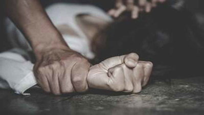 हजारीबाग : विवाहिता का युवक पर आरोप, चाकू दिखाकर दुष्कर्म किया, जान से मारने की धमकी दी, मामला  दर्ज