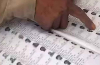 गोड्डा :  SIR अभियान में लापरवाही पर बीएलओ को नोटिस, सुपरवाइजर के निलंबन की तैयारी