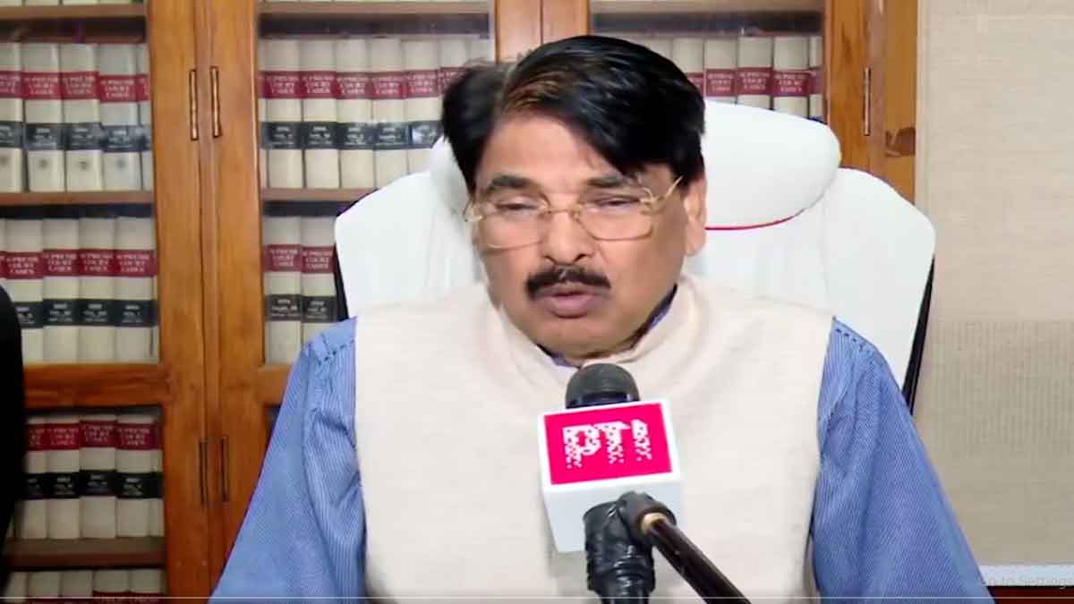 NALSAR यूनिवर्सिटी ऑफ लॉ विवाद, BCI ने  नामांकन संबधी आदेश वापस लिया, CJP ने मनन मिश्रा पर हमला बोला