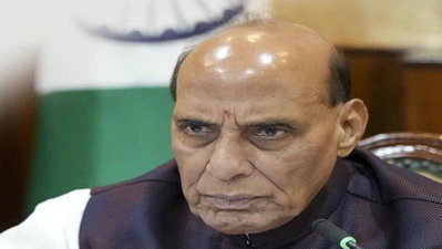 विरोधियों पर बरसे राजनाथ सिंह, बांग्लादेश की तरह भारत में Regime Change करना चाहते हैं