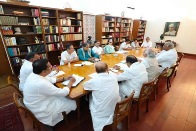 सोनिया गांधी की अध्यक्षता में कांग्रेस संसदीय दल की बैठक,  मानसून सत्र की रणनीति पर चर्चा