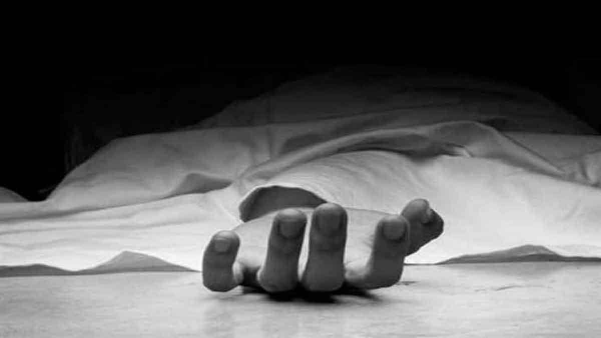 बोकारो : बेटे ने अपनी मां की पीट पीट कर हत्या कर दी, गिरफ्तार