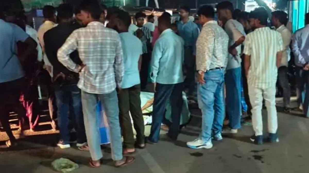 हजारीबाग  : तेज रफ्तार स्कॉर्पियो ने बाइक को मारी टक्कर, पिता और एक साल की बेटी की मौत