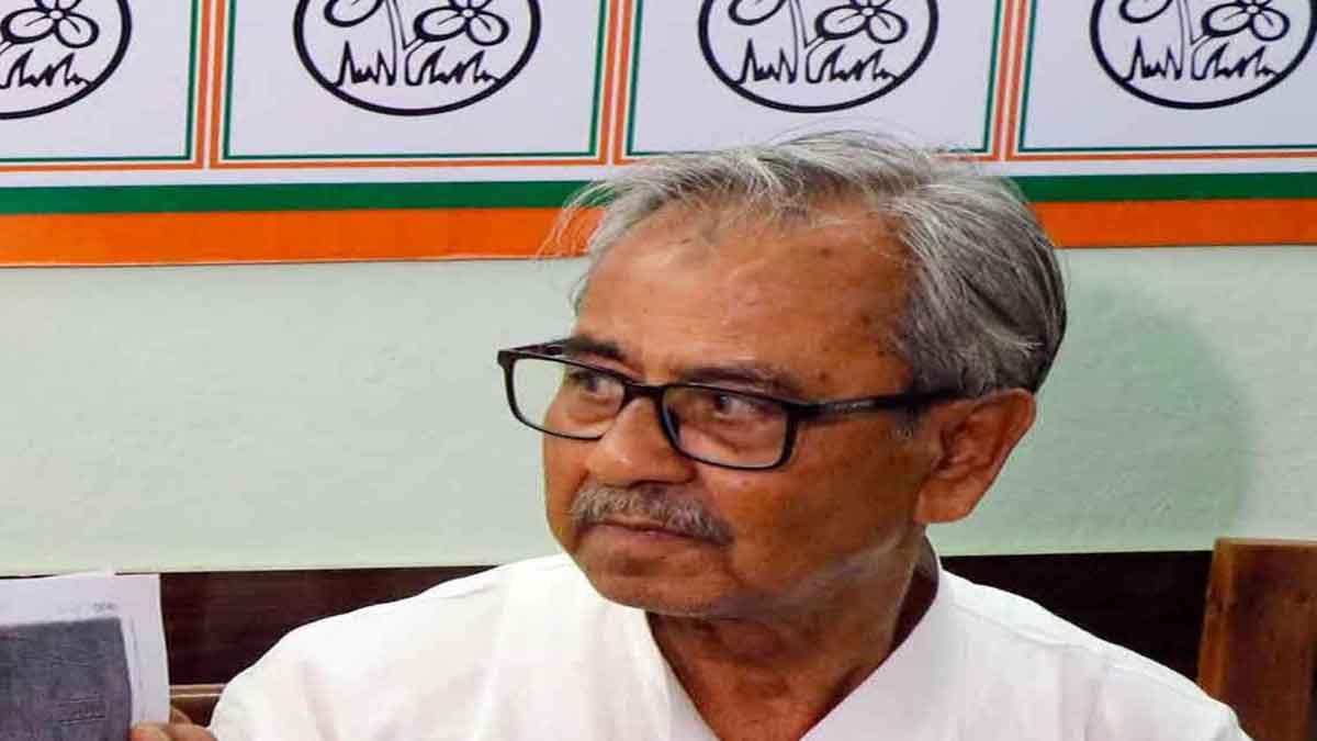 पश्चिम बंगाल के पूर्व डिप्टी स्पीकर और टीएमसी नेता आशीष बनर्जी का शव फंदे से लटका हुआ मिला