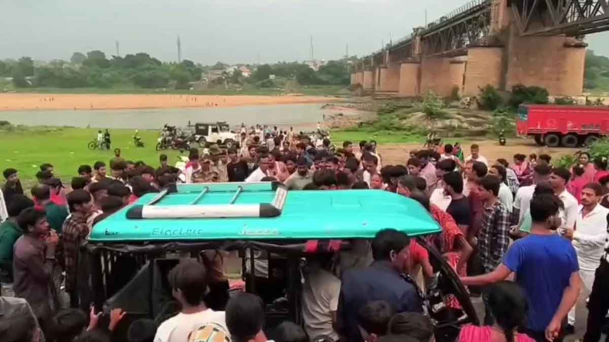 बराकर नदी में नहाने गये 17 वर्षीय युवक की डूबने से मौत, पांच घंटे बाद मिला शव