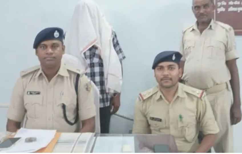 जमशेदपुर  : सलोनी तेल कंपनी में 67 लाख की हेराफेरी करने वाला कर्मचारी ओड़िशा से गिरफ्तार