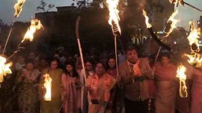 रांची  :  डेंटल छात्रा गैंगरेप मामले  में गरमाई सियासत, 20 अप्रैल को एसएसपी कार्यालय का घेराव करेगी भाजपा
