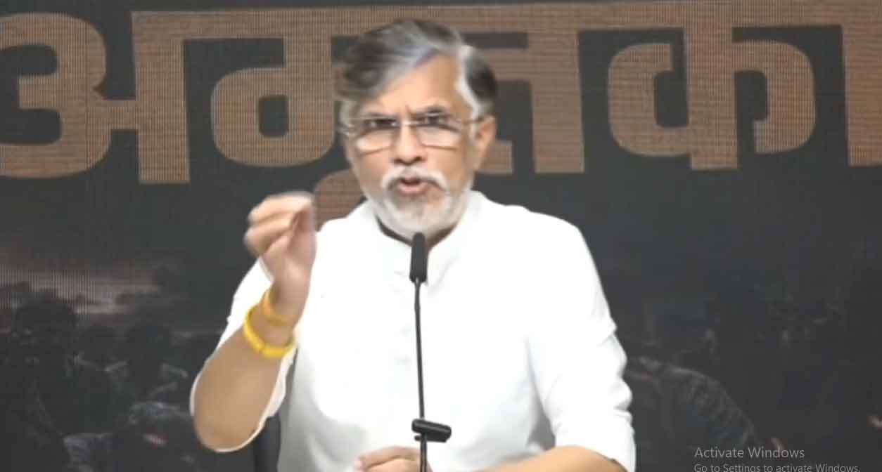 मोदी सरकार सच का सामना करने से डरती है, विपक्ष और मीडिया की आवाज दबाने का काम करती है  : कांग्रेस