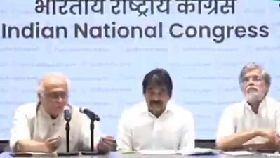 CWC बैठक : राहुल गांधी ने हमला बोला, पीएम मोदी का शासनकाल अंतिम दौर में है, उत्तराधिकारी की तलाश जारी