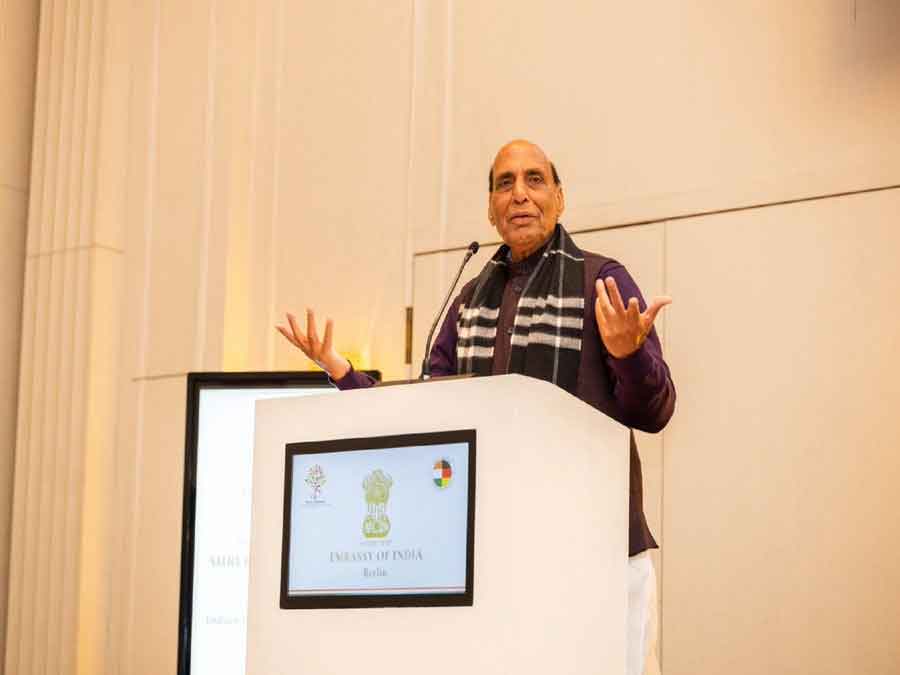 राजनाथ सिंह का बयान सुर्खियों में,  ईरान-अमेरिका के बीच मध्यस्थता में भविष्य में भारत की भूमिका हो सकती है