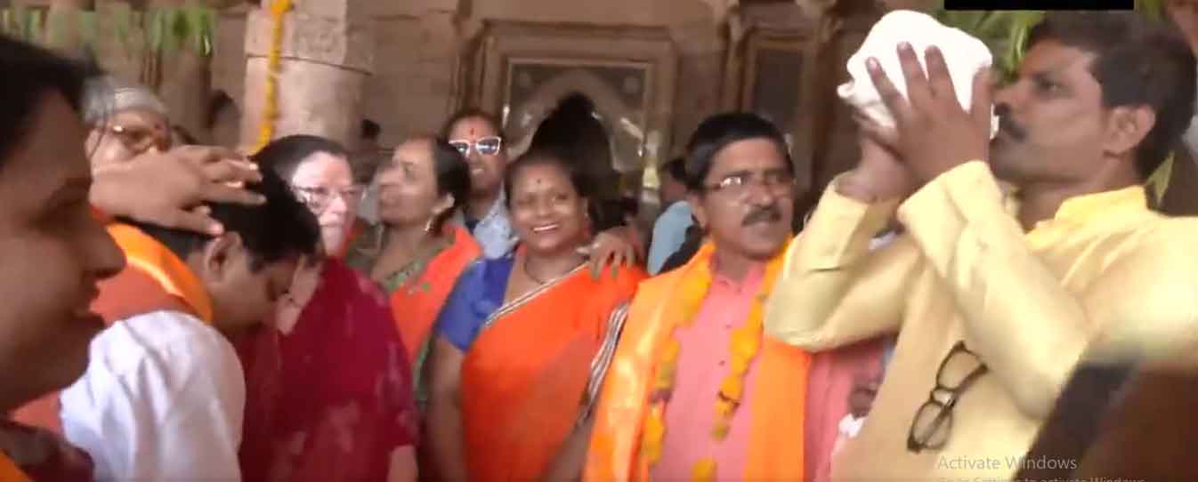 भोजशाला में महाआरती का आयोजन, जुमे की नमाज नहीं हुई, मुस्लिम पक्ष ने सुप्रीम कोर्ट में एसएलपी दायर की