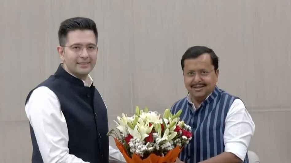 राज्यसभा सांसद राघव चड्ढा ने आम आदमी पार्टी छोड़ी, भाजपा में शामिल हुए