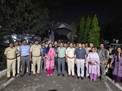 गिरिडीह जेल में देर रात डीसी व एसपी के नेतृत्व में छापा मारा गया, जेल अधीक्षक को दिये गये दिशा-निर्देश