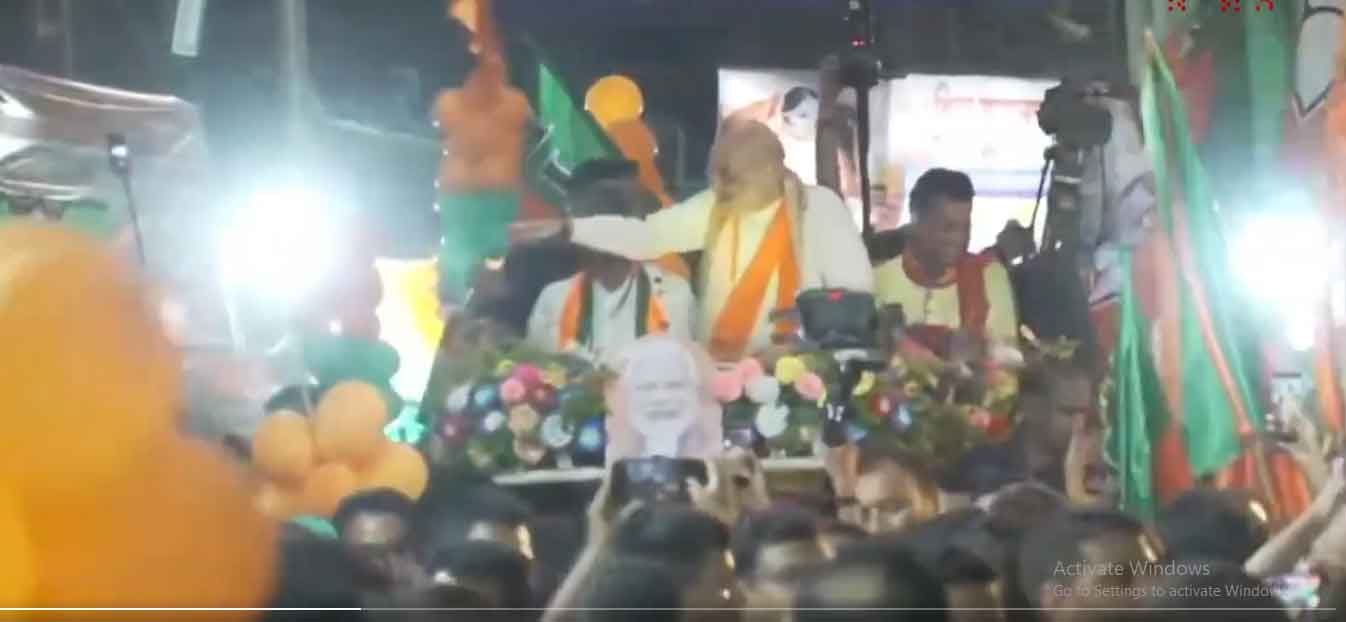 अमित शाह ने  वर्धमान और हावड़ा  में कहा, पांच मई के बाद लड़कियों को कोई गुंडा आंख उठाकर भी नहीं देखेगा