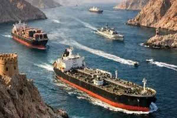 भारत सहित पांच देशों के जहाज Strait Of Hormuz से जा सकेंगे, ईरानी विदेश मंत्री अराघची ने की घोषणा