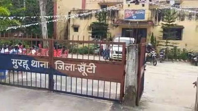 खूंटी में पिता पुत्र ने डकैती की कोशिश नाकाम की, एक को किया पुलिस के हवाले
