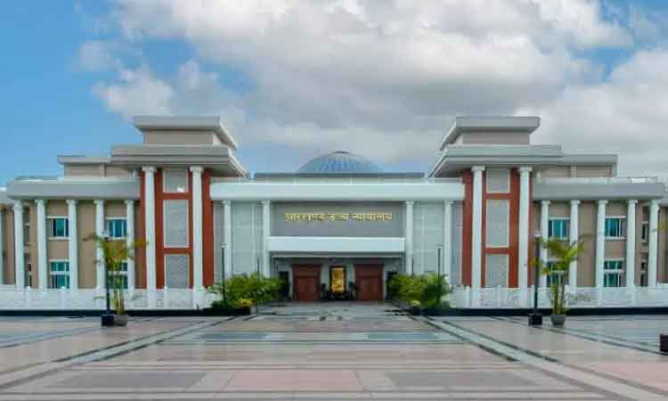 हाईकोर्ट ने RMC के प्रशासक/म्यूनिसिपल कमिश्नर को तलब किया, पूछा आदेश के पालन में बाधा क्या है?