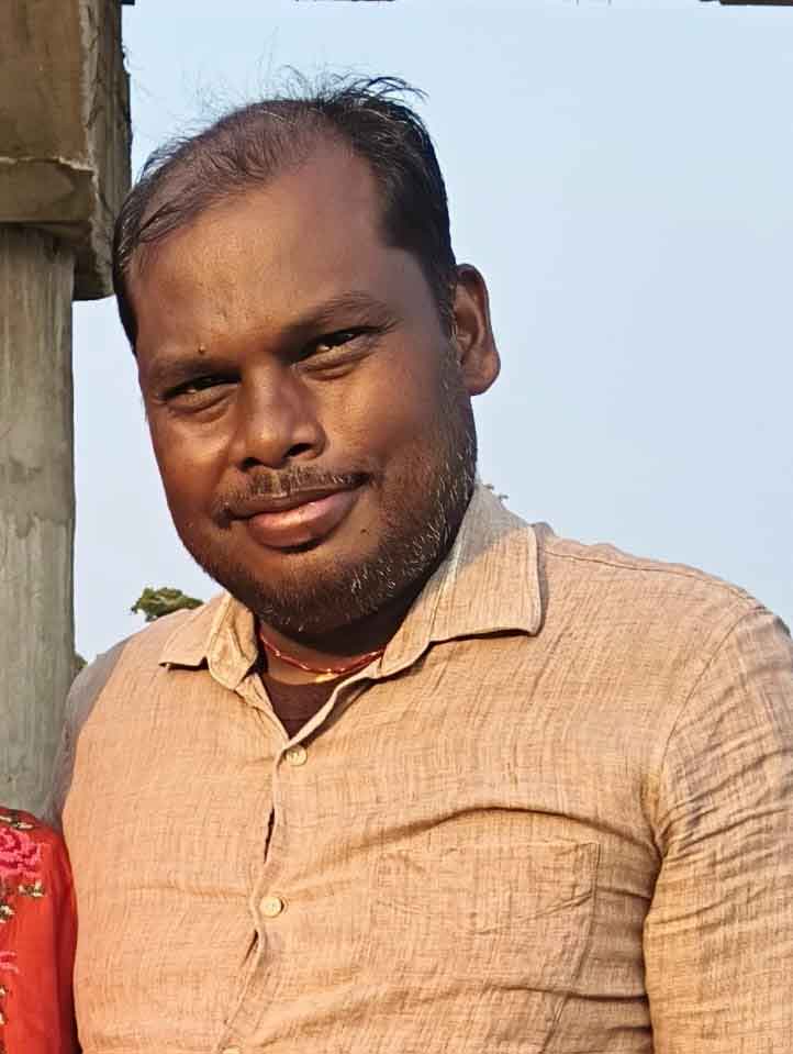 लातेहार :  छिपादोहर रेलवे स्टेशन के समीप ट्रेन की चपेट में आने से एक व्यक्ति की मौत