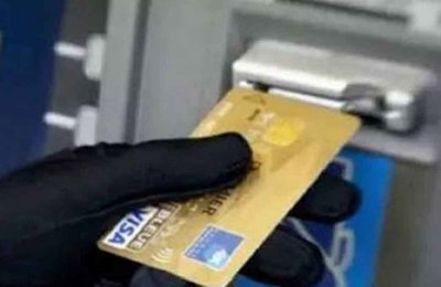 Adityapur ATM Fraud: ATM में कार्ड फंसने के बाद युवक के खाते से निकाले गये 51 हजार रुपये