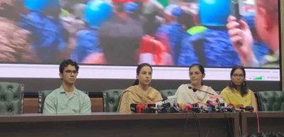जंतर मंतर हिंसा में घायल पुलिसकर्मियों के परिजन आये सामने, प्रेस कॉन्फ्रेंस की, दुख दर्द बयां किया