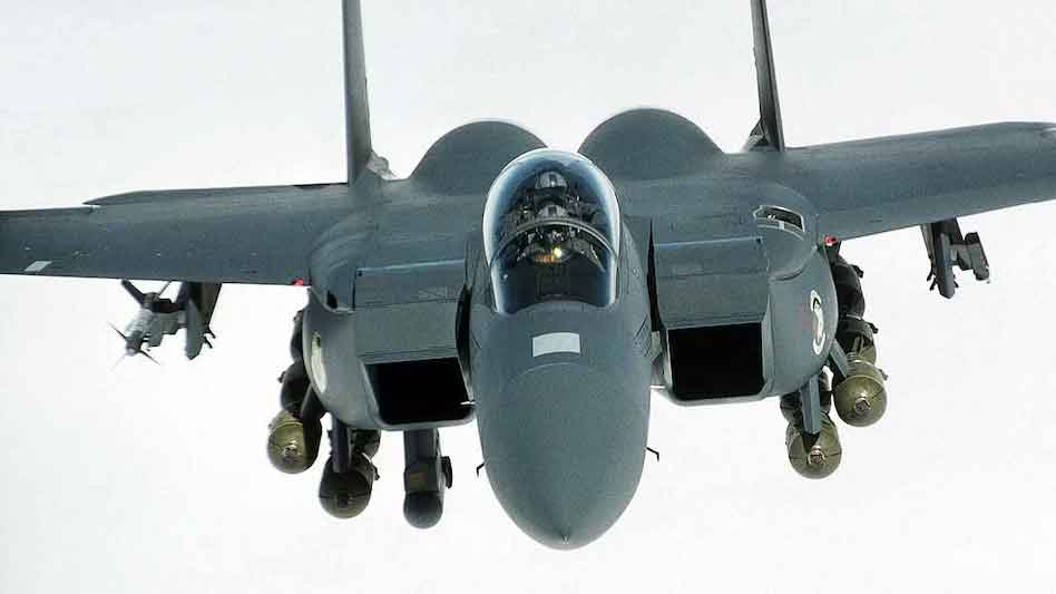 ईरान का दावा, अमेरिकी फाइटर जेट मार गिराया, पायलट सेना  के कब्जे में!