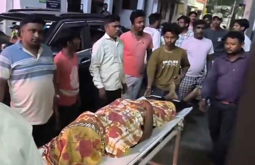 गिरिडीह : बिजली पोल से टकराई बाइक, खंडोली से लौट रहे दो युवकों की मौत