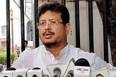 टीएमसी दो फाड़, ममता बनर्जी बैकफुट पर, ऋतब्रत बनर्जी को नेता प्रतिपक्ष की मान्यता